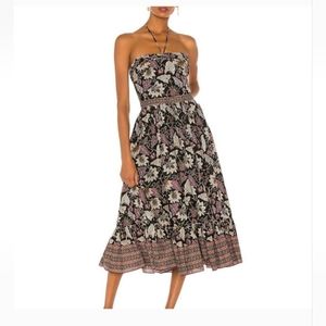 Alexis Aniessa Halter Dress w/belt NWT Size M